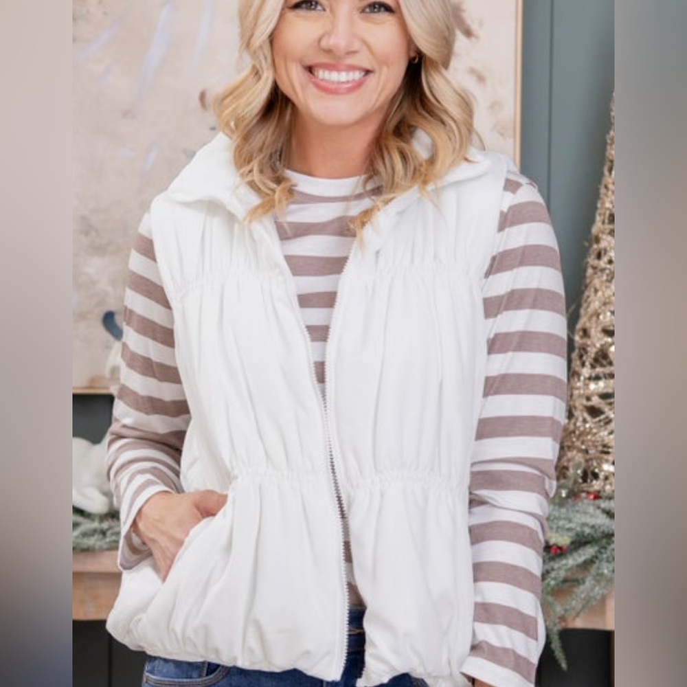 Cloud Puffer Vest - Ivory